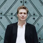 Oliver Pötzsch - Bild.webp Oliver Pötzsch - Bild.webp