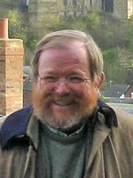 220px-Bill_Bryson_edit.webp