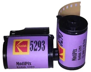 motipix-kodak-5293-35-mm-x-36-exp-motion-picture-ecn-2-process-film-6.gif.webp