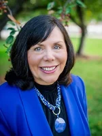 Carrie Turansky.webp