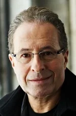 Peter James - Bild.webp Peter James - Bild.webp
