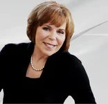 Robyn Carr.webp