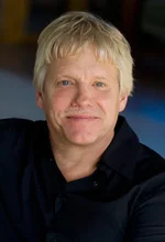 Robert Alexander.webp Robert Alexander.webp