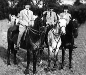 PULLEIN-THOMPSON_sisters.webp PULLEIN-THOMPSON_sisters.webp