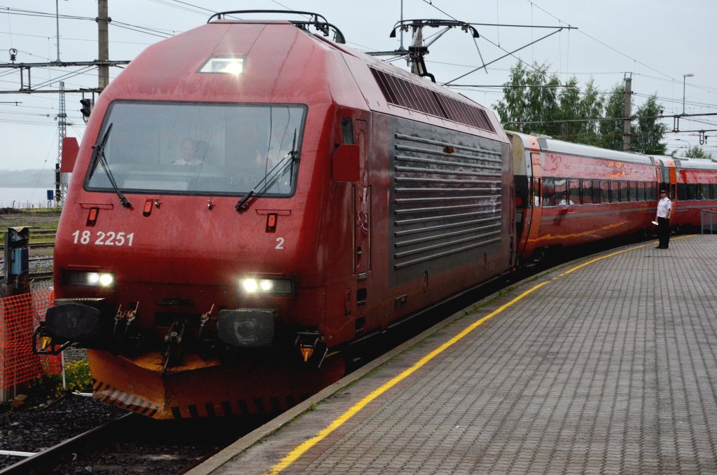 eine-nsb-el-18-2251-619704.jpg
