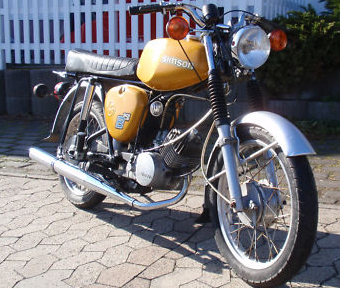 Simson_S50B_bj75_orig_lack_15tkm.jpg